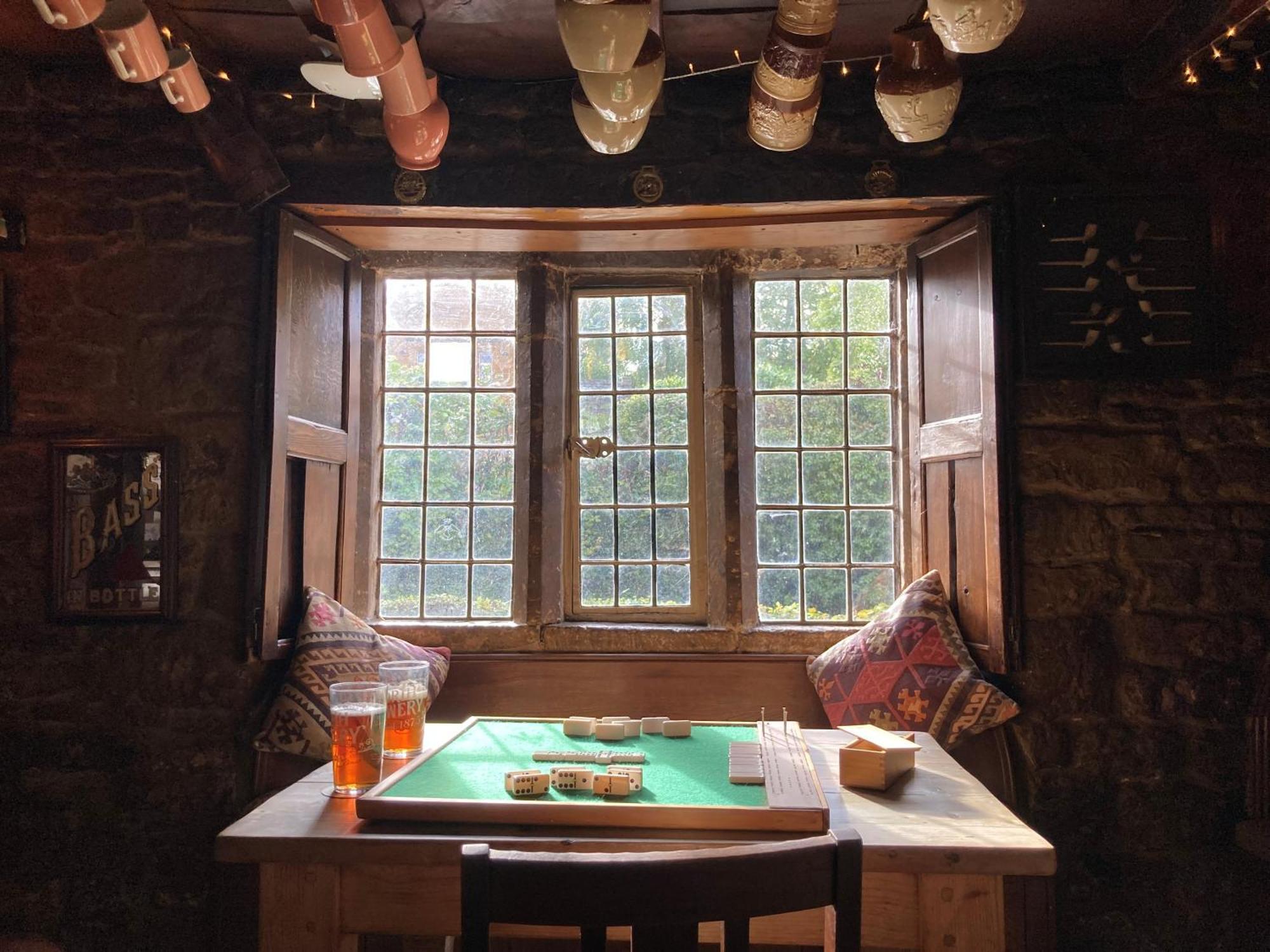 The Falkland Arms Chipping Norton Extérieur photo